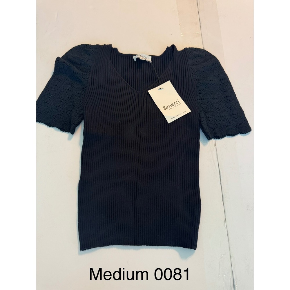 &merci En Merci Black Ribbed Knit V-Neck Top Eyelet Lace Puff Sleeve Medium NWT